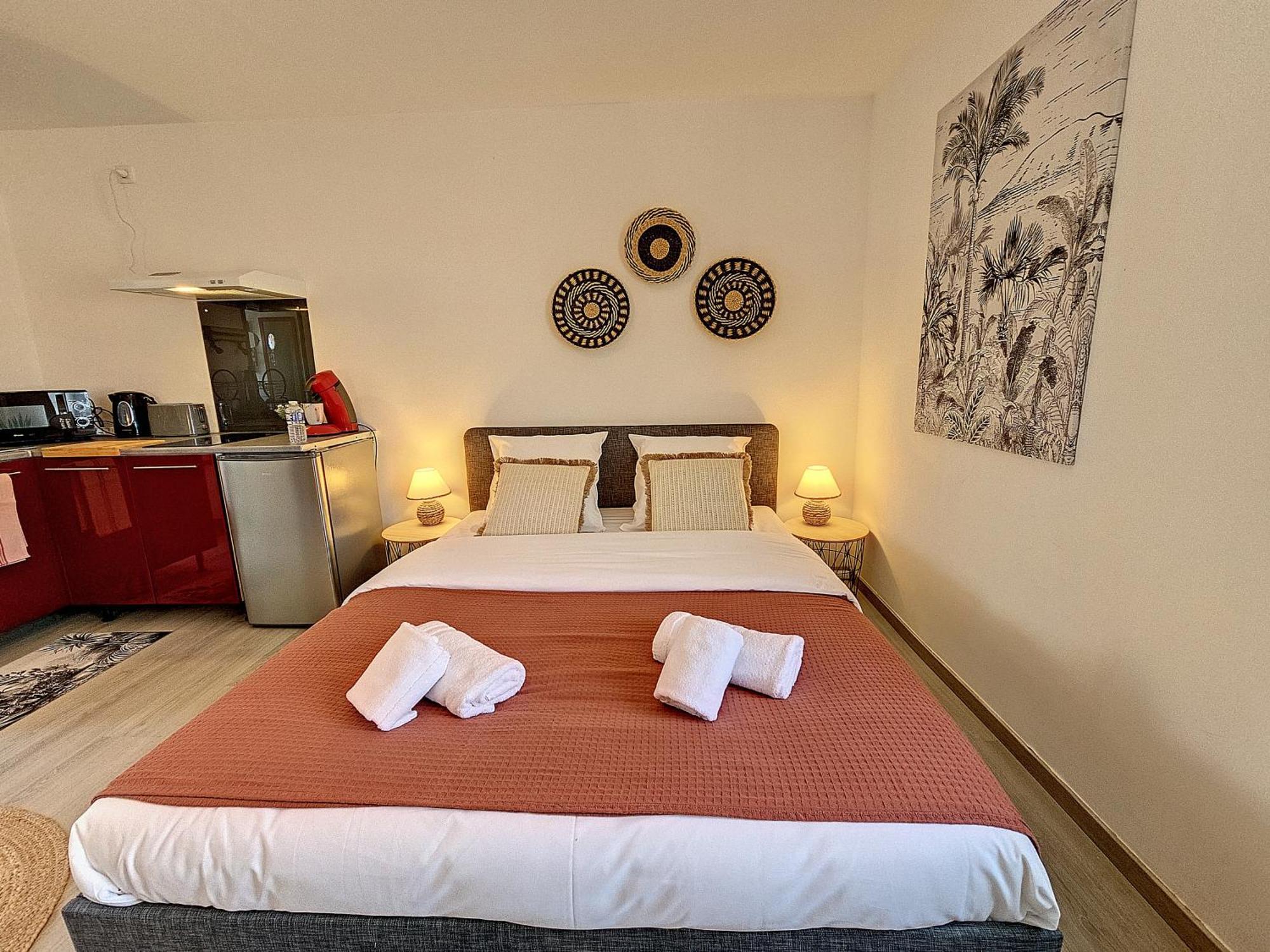 L'Auberge De La Gare, Appartements Tout Confort, Proches Gare Yzeure Zewnętrze zdjęcie